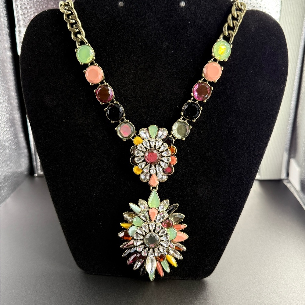 Multicolor Floral Pendant Necklace - Women Jewelry